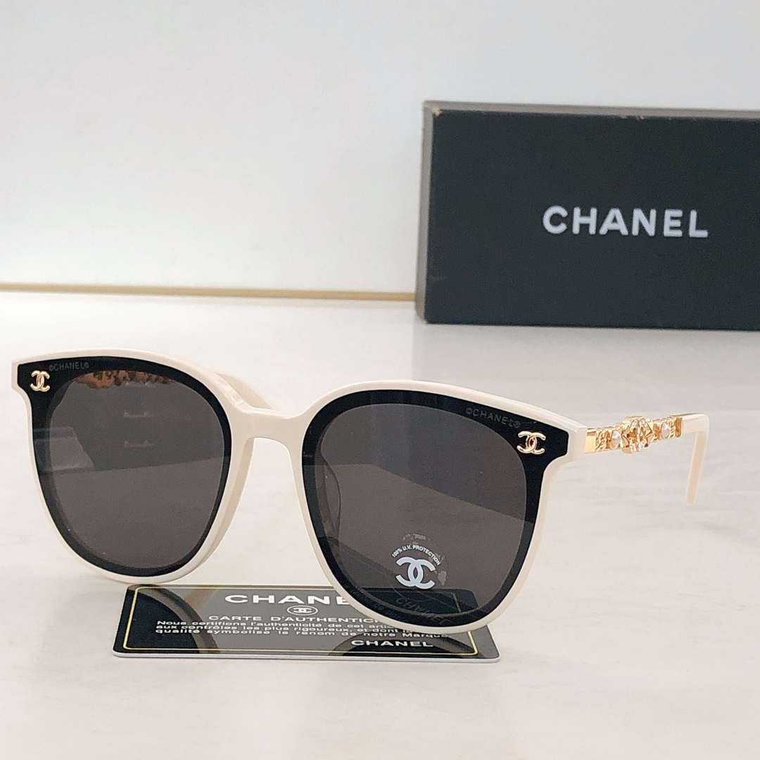 Chanel Fshion Classic CH6042 Sunglasses C83242 - Corlor 1 - View 5
