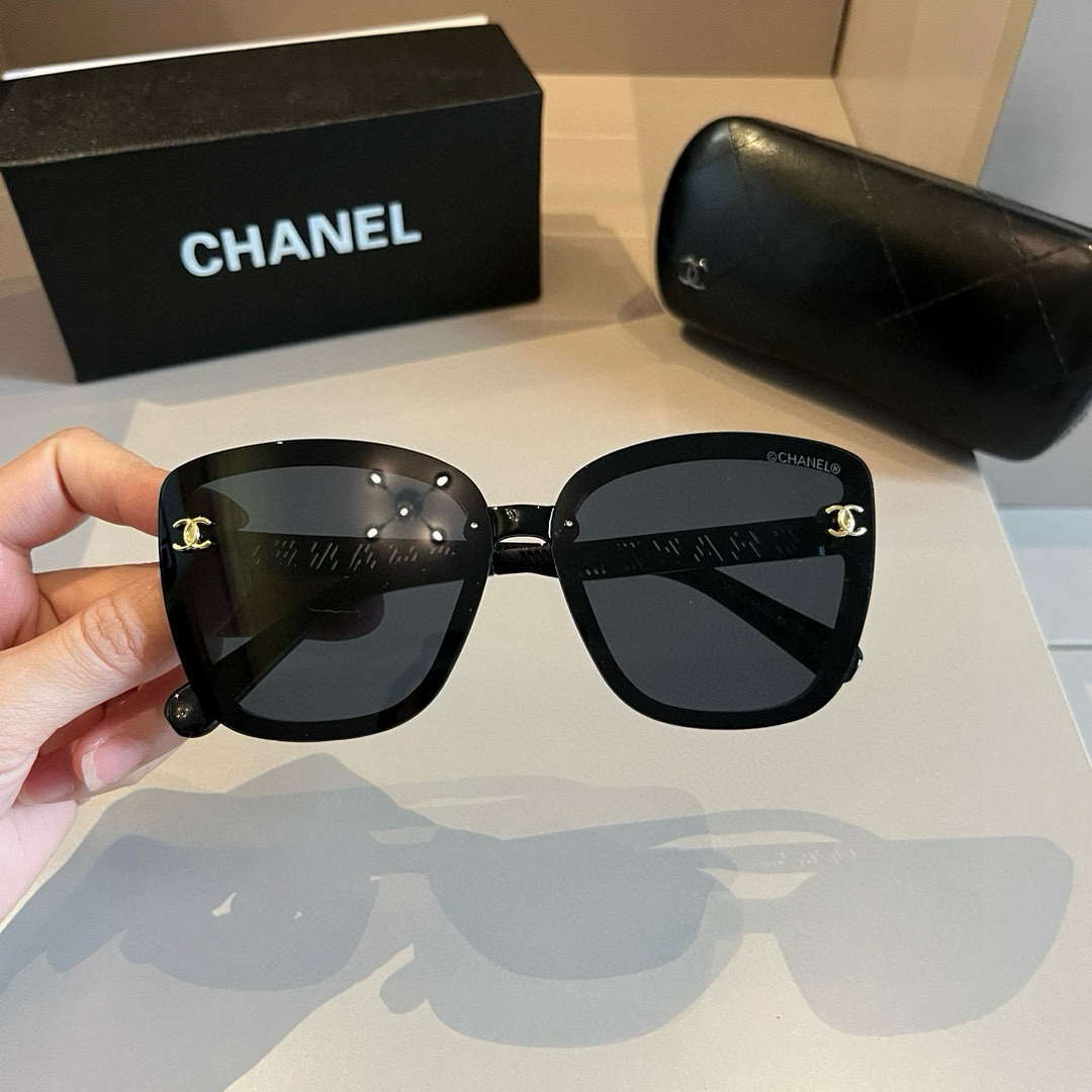 Chanel Fshion Classic Sunglasses C83206