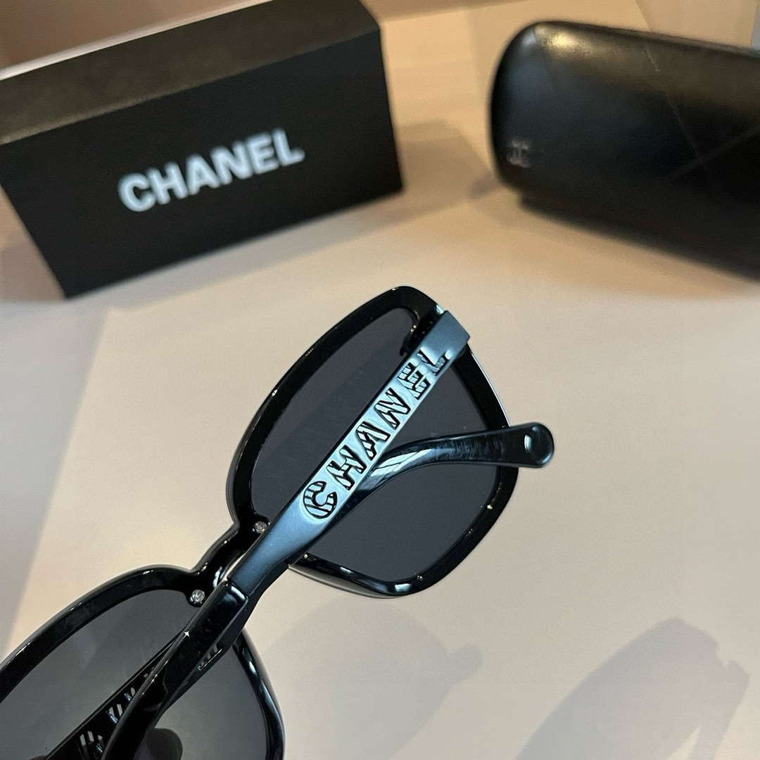 Chanel Fshion Classic Sunglasses C83206 - 1. Black - View 7