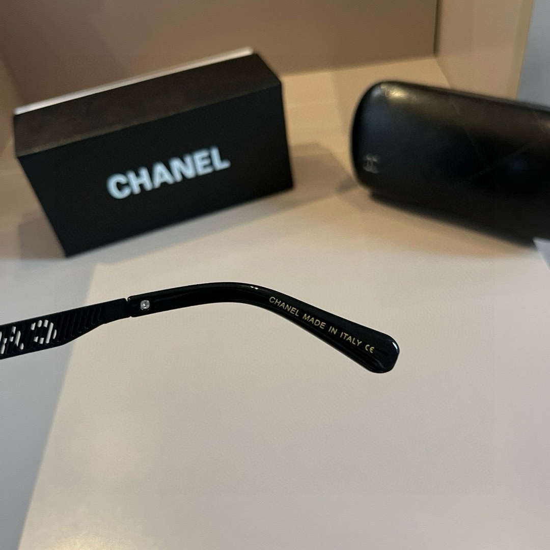 Chanel Fshion Classic Sunglasses C83206