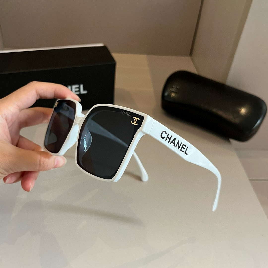 Chanel Fshion Classic Sunglasses C83208 - 1. White - View 6