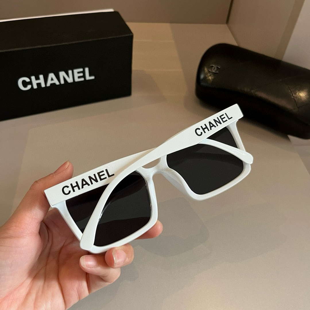 Chanel Fshion Classic Sunglasses C83208 - 1. White - View 7