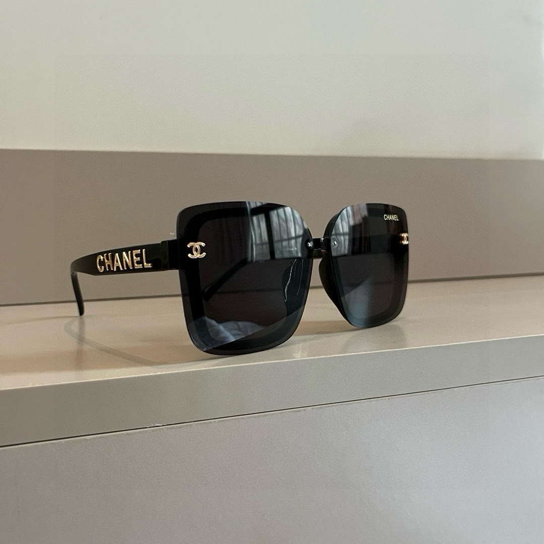 Chanel Fshion Classic Sunglasses C83211