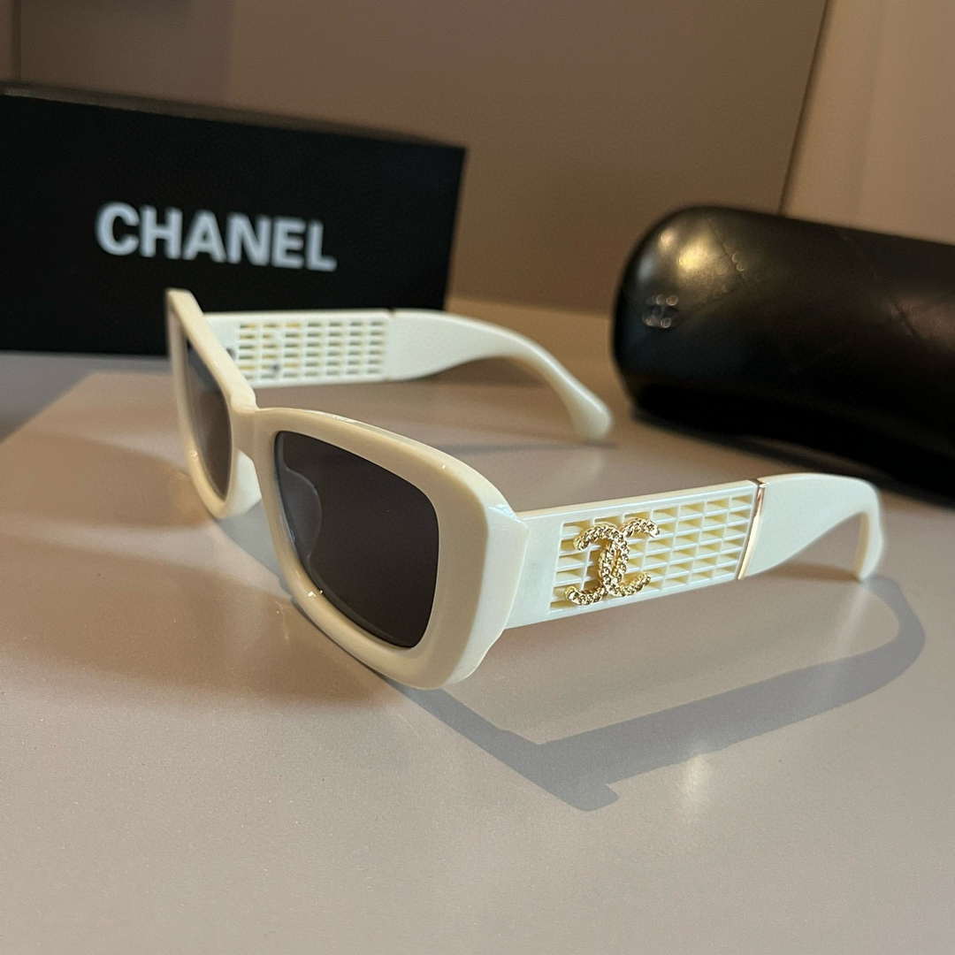 Chanel Fshion Classic Sunglasses C83212