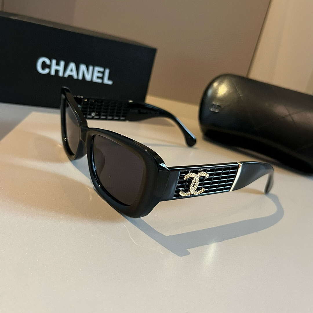 Chanel Fshion Classic Sunglasses C83213