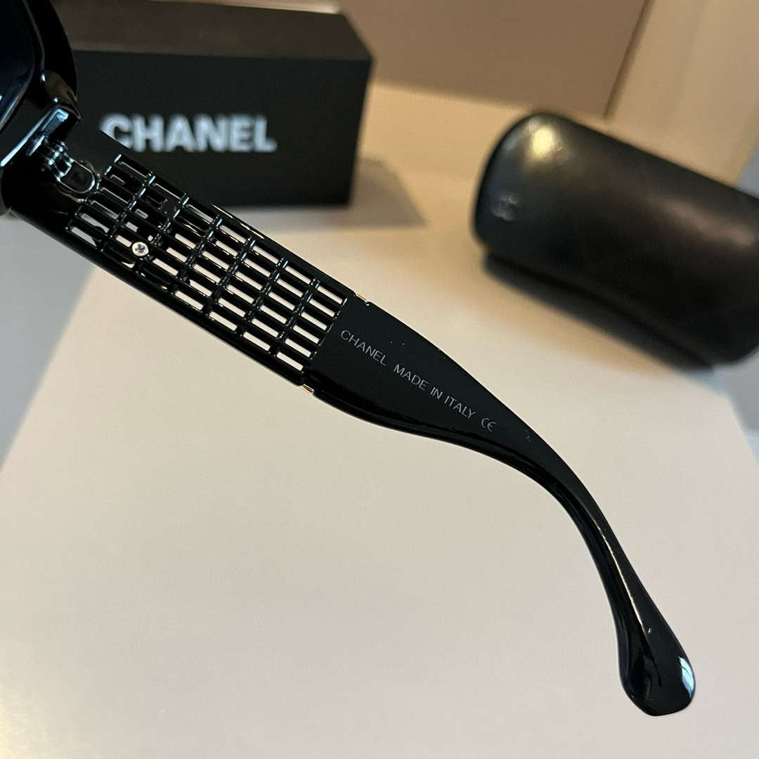 Chanel Fshion Classic Sunglasses C83213