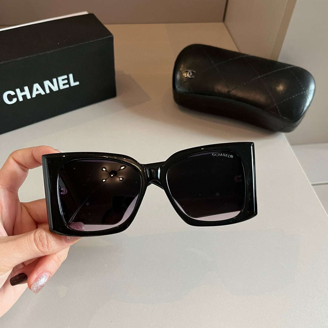 Chanel Fshion Classic Sunglasses C83218 - Default Title - View 4