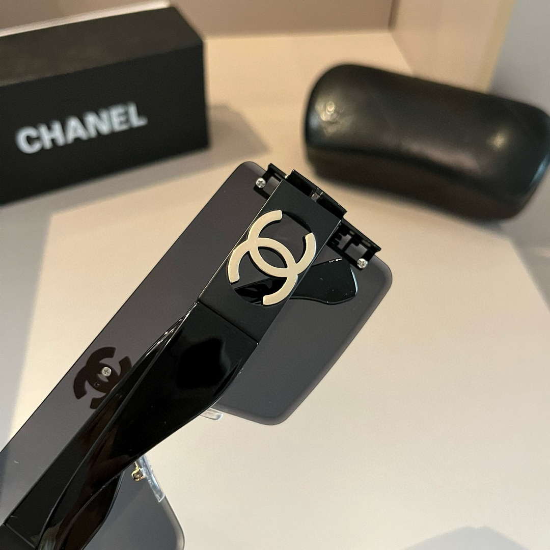 Chanel Fshion Classic Sunglasses C83220