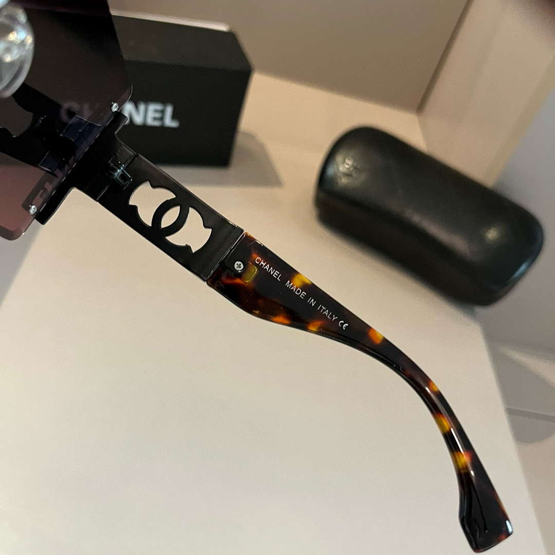 Chanel Fshion Classic Sunglasses C83221 - Default Title - View 3