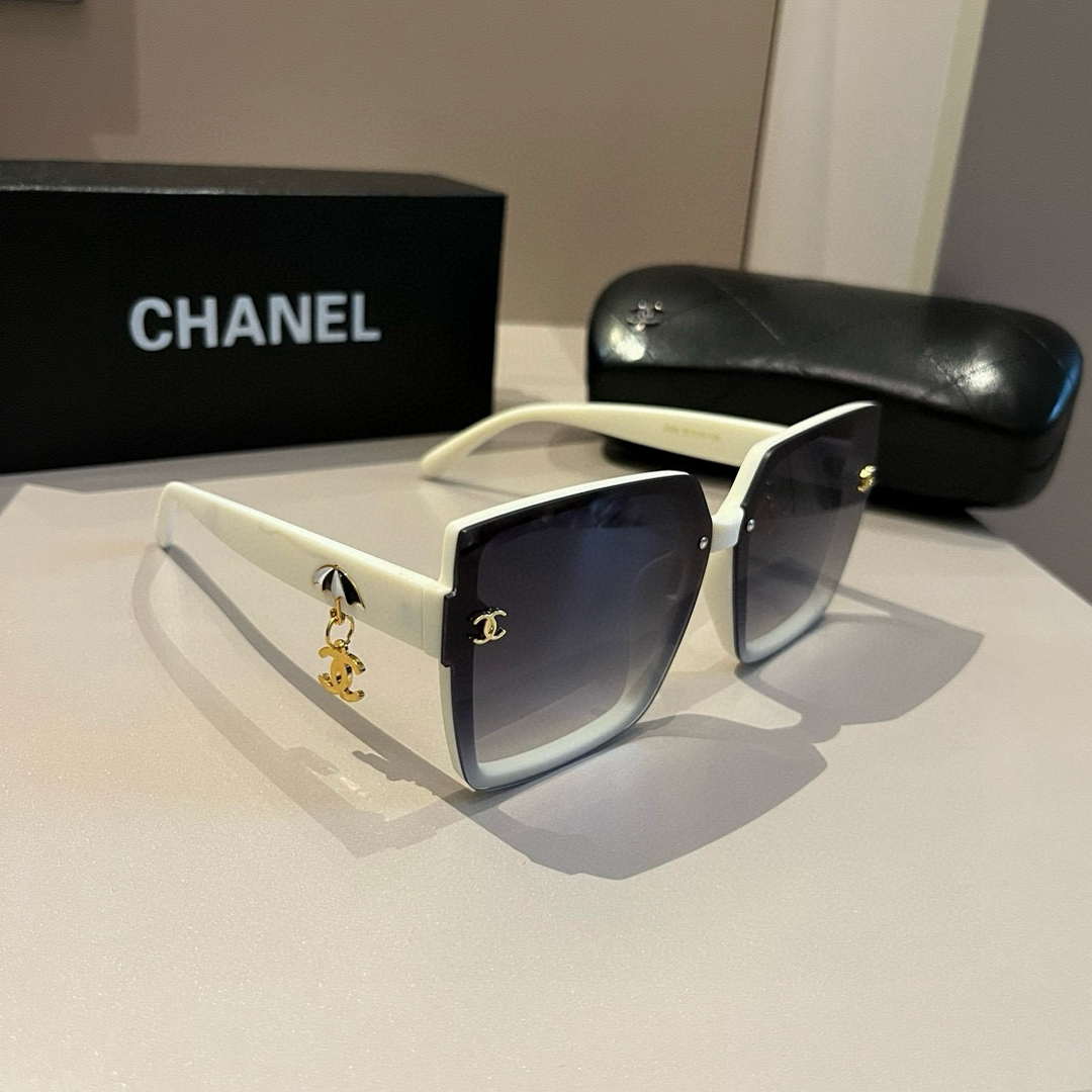 Chanel Fshion Classic Sunglasses C83226 - Default Title - View 1