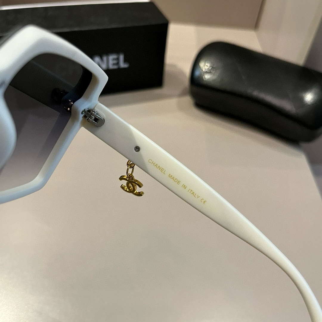 Chanel Fshion Classic Sunglasses C83226 - Default Title - View 8