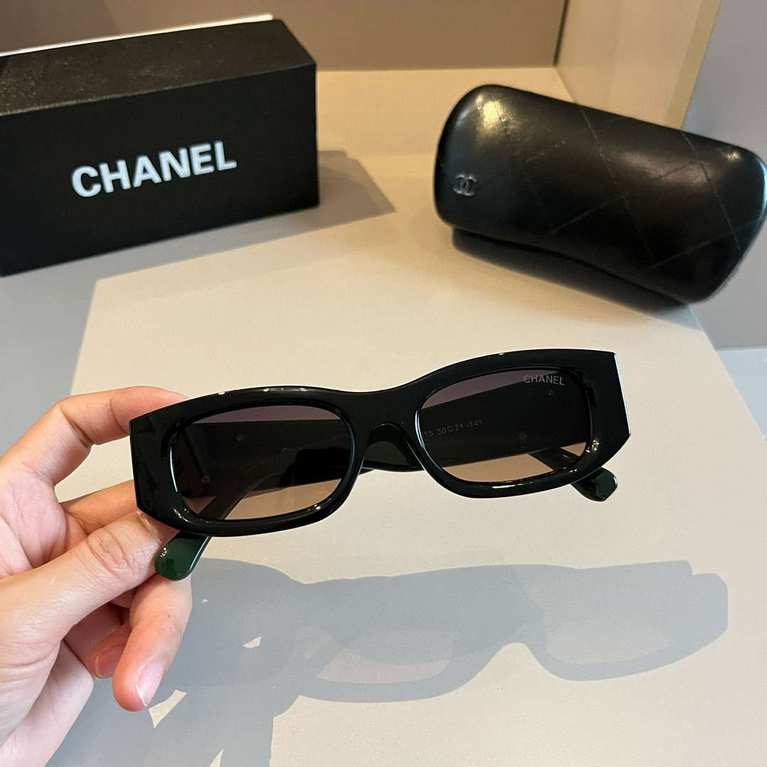 Chanel Fshion Classic Sunglasses C83229