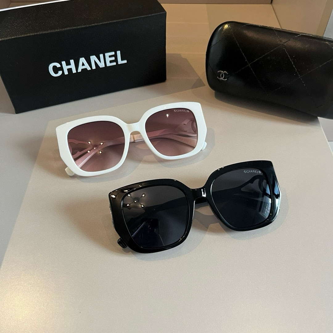 Chanel Fshion Classic Sunglasses C83234 - Default Title - View 2