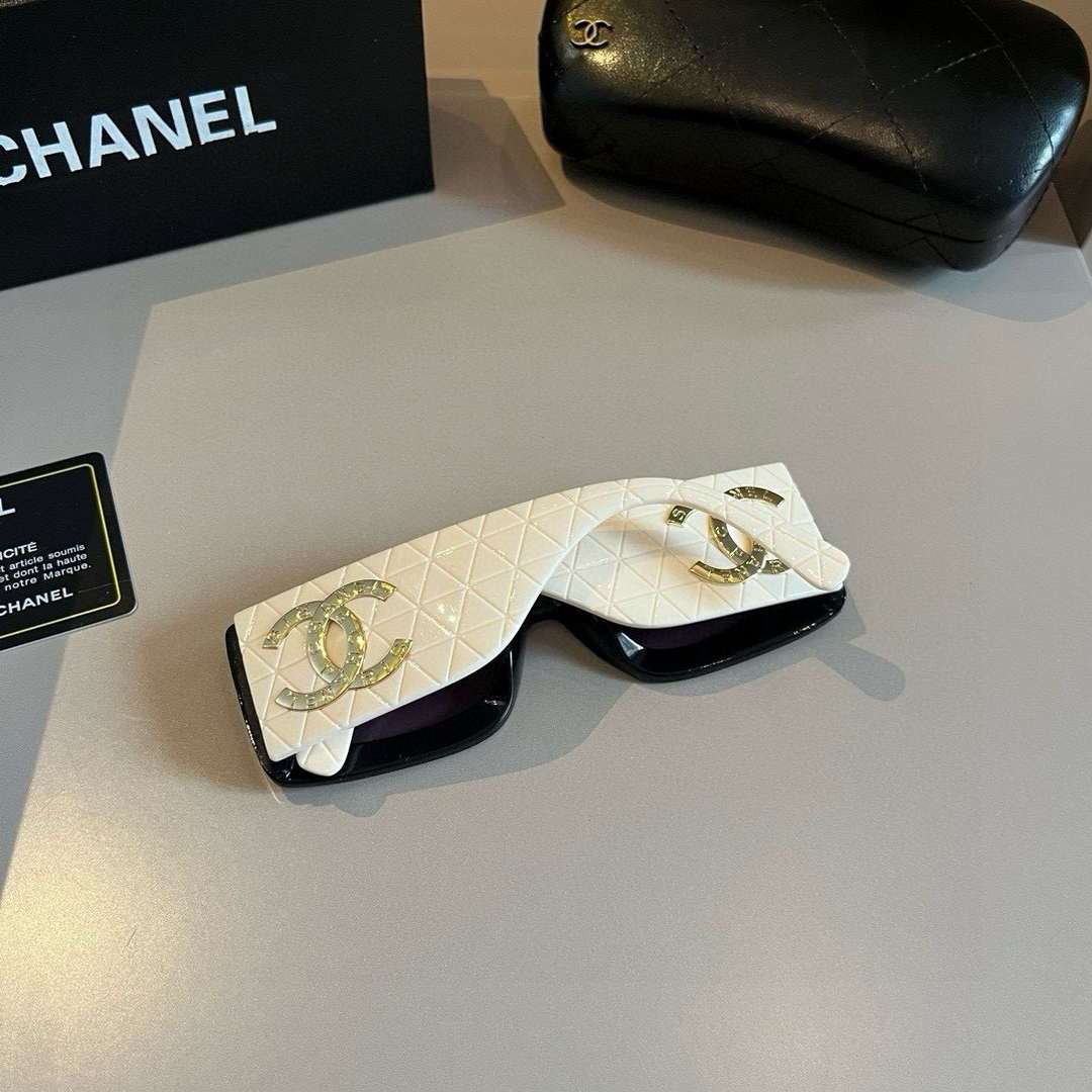 Chanel Fshion Classic Sunglasses C83235 - Default Title - View 9