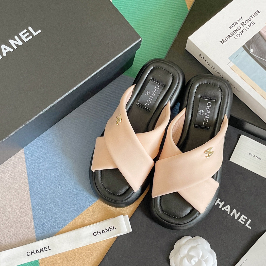Chanel G38864 Mules Fabric Sandals Women C91154