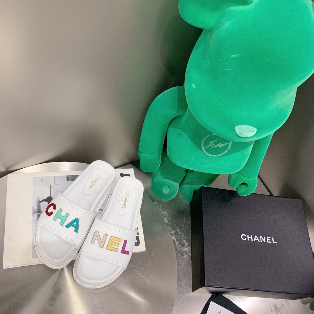 Chanel G38933 Mules Lambskin Sandals Women C91161 - 35 - View 3
