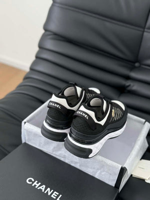 Chanel G39066  Men Women's 24B Trainer Sneaker C91208 - Fmale-Euro 35=US 4 - View 3