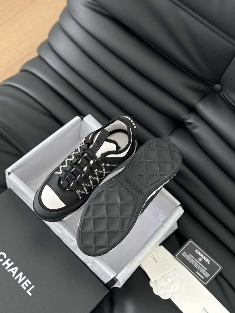 Chanel G39066  Men Women's 24B Trainer Sneaker C91208