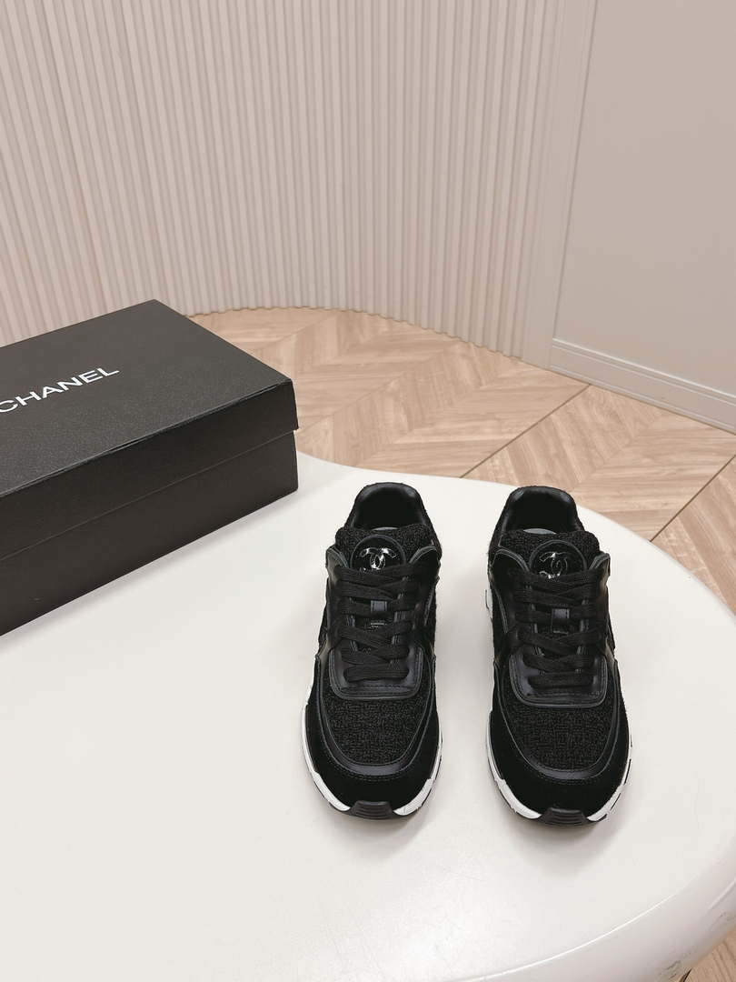 Chanel G39066 Men Women's 24B Trainer Sneaker C91237 - Fmale-Euro 35=US 4 - View 1