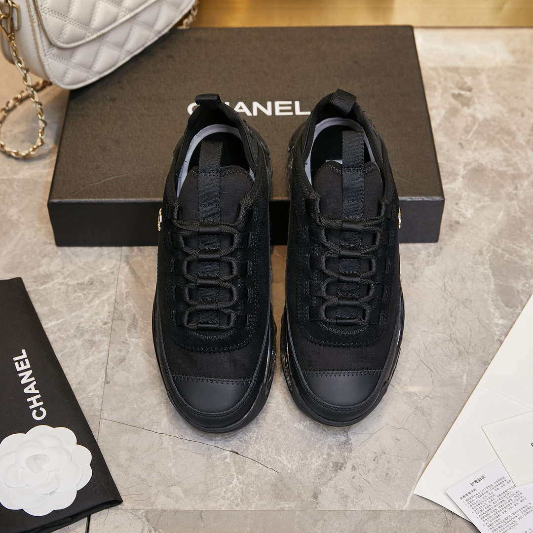 Chanel G39066 Men Women's Classic double C LOGO Trainer Sneaker C91342 - Fmale-Euro 35=US 4 - View 5