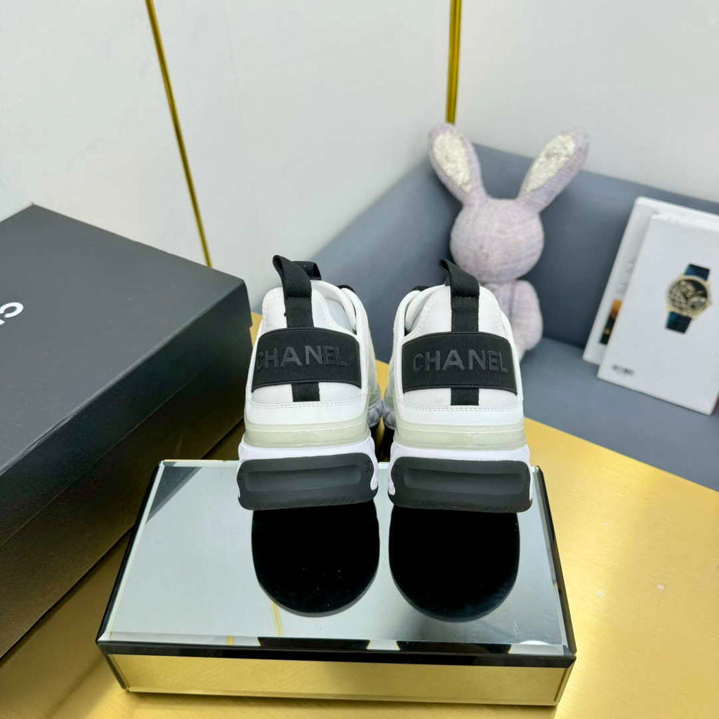Chanel G39066 Men Women's Classic double C LOGO Trainer Sneaker C91345