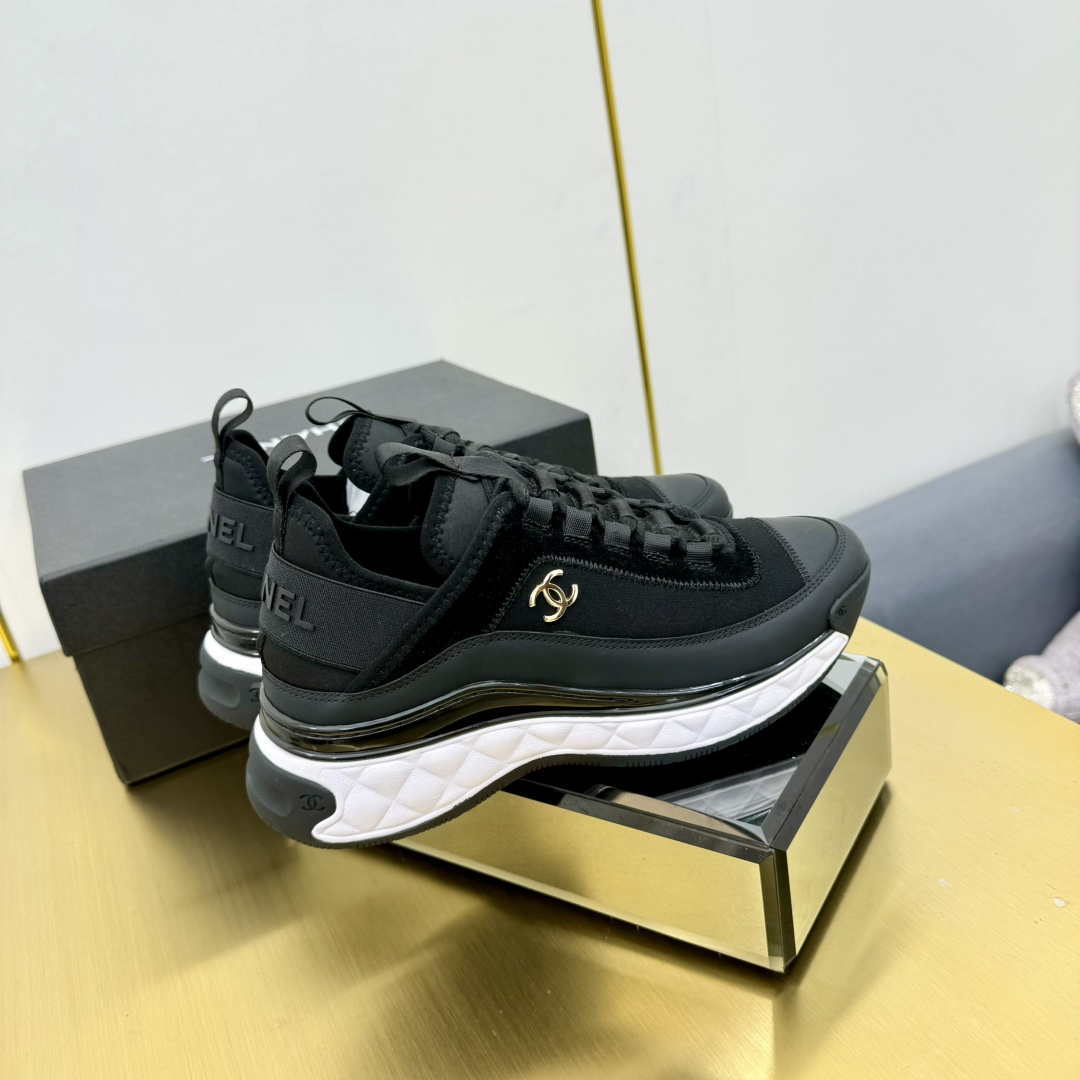 Chanel G39066 Men Women's Classic double C LOGO Trainer Sneaker C91346