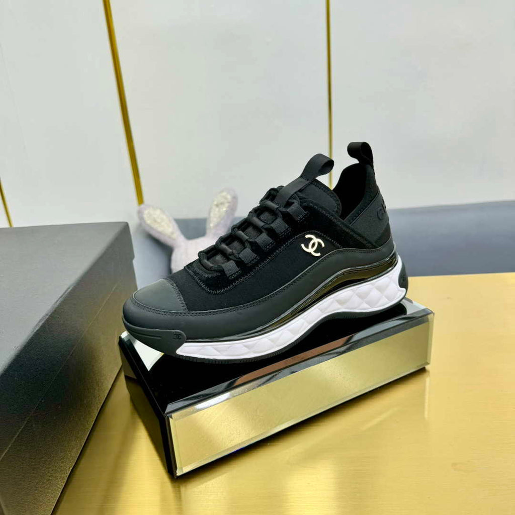 Chanel G39066 Men Women's Classic double C LOGO Trainer Sneaker C91346