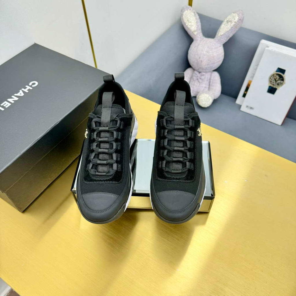 Chanel G39066 Men Women's Classic double C LOGO Trainer Sneaker C91346