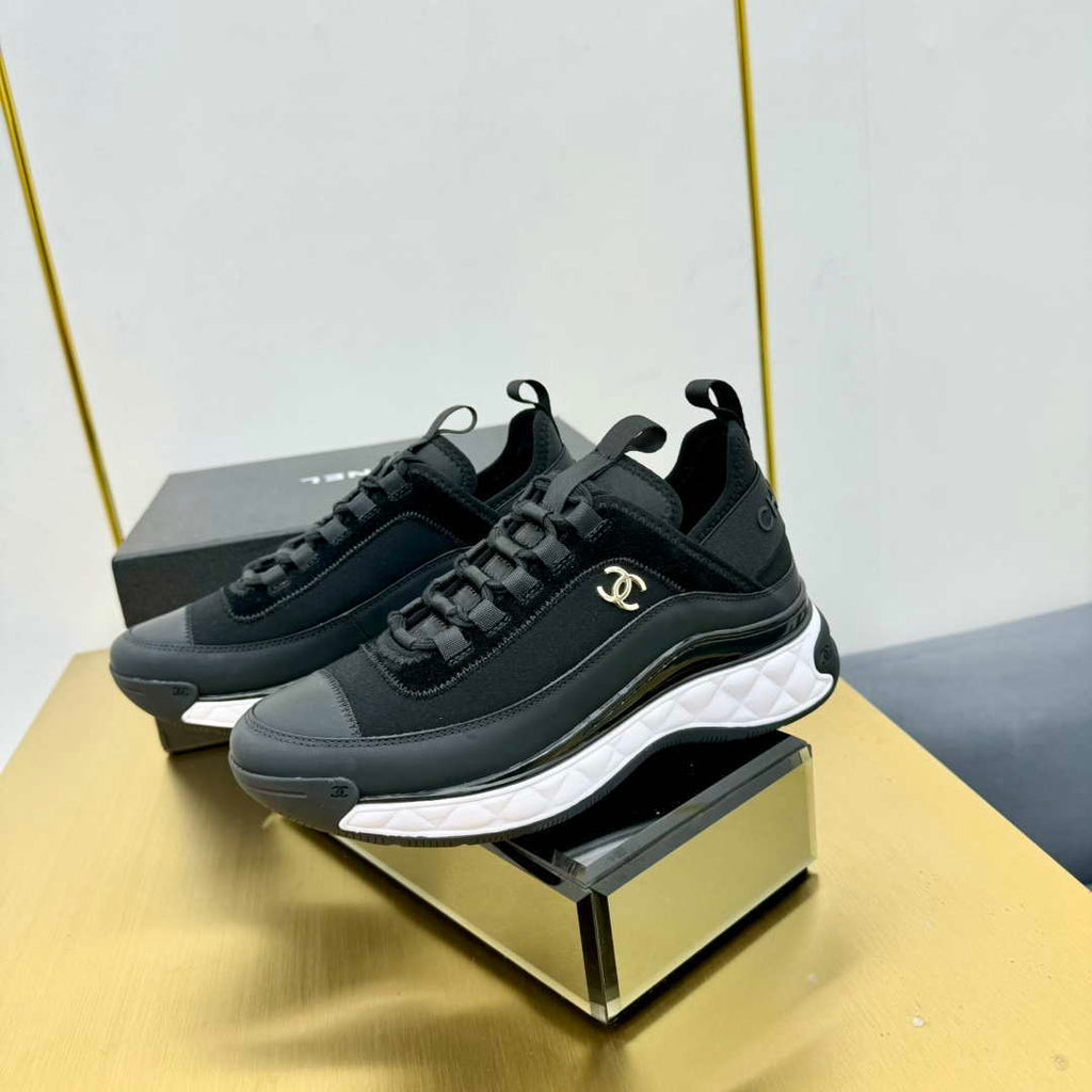 Chanel G39066 Men Women's Classic double C LOGO Trainer Sneaker C91346