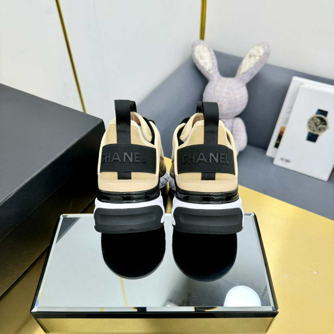 Chanel G39066 Men Women's Classic double C LOGO Trainer Sneaker C91347
