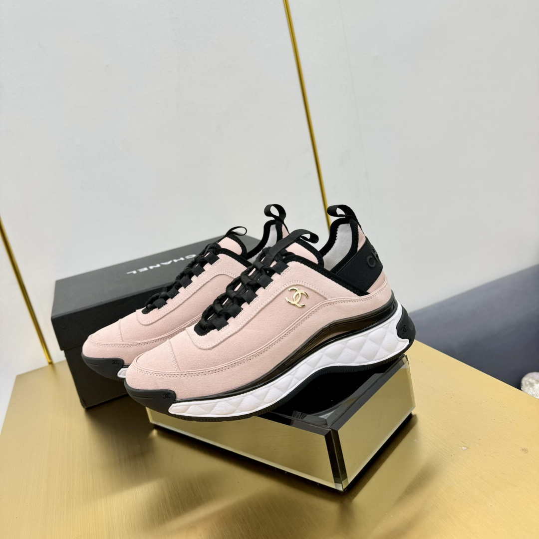 Chanel G39066 Men Women's Classic double C LOGO Trainer Sneaker C91348 - Fmale-Euro 35=US 4 - View 1