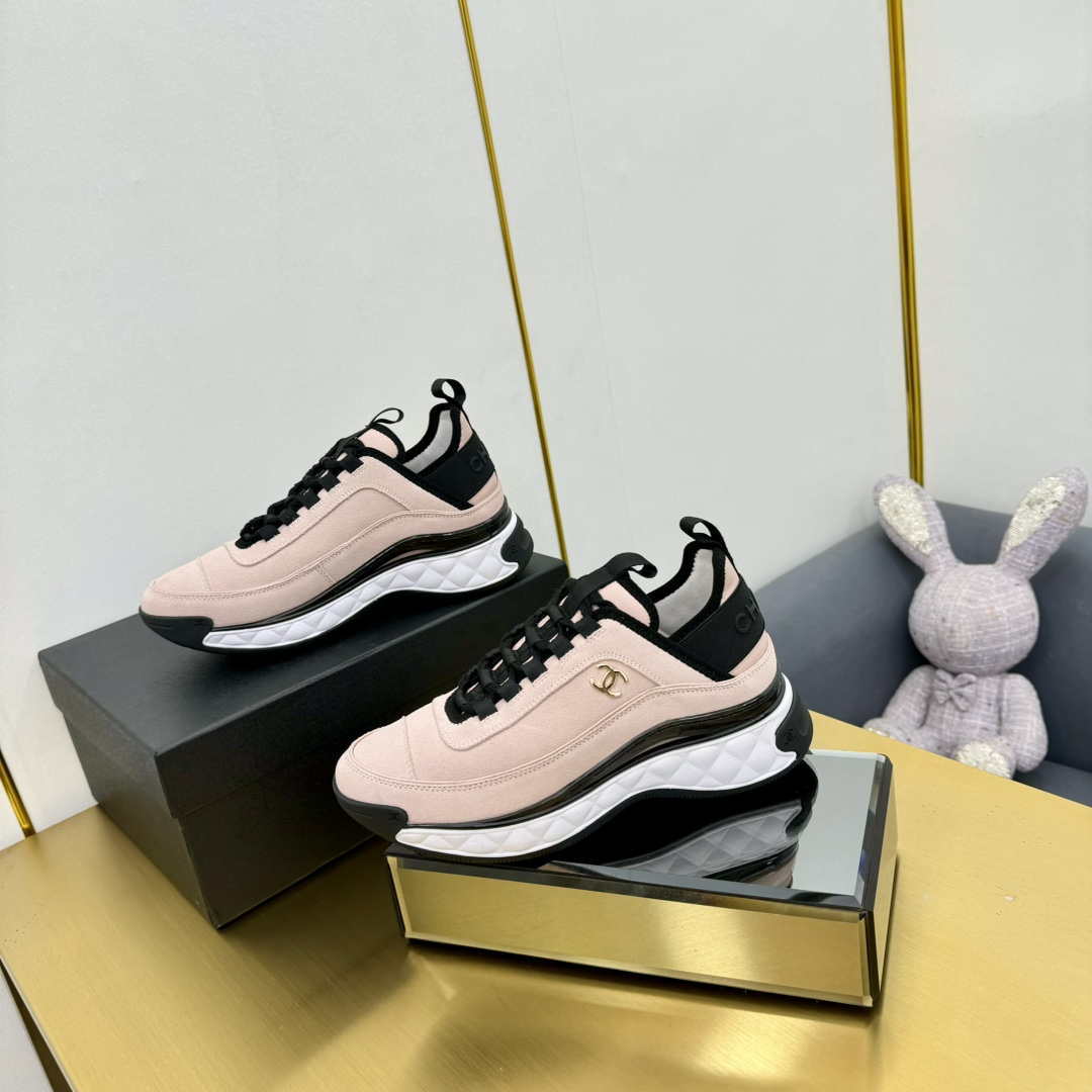 Chanel G39066 Men Women's Classic double C LOGO Trainer Sneaker C91348 - Fmale-Euro 35=US 4 - View 3