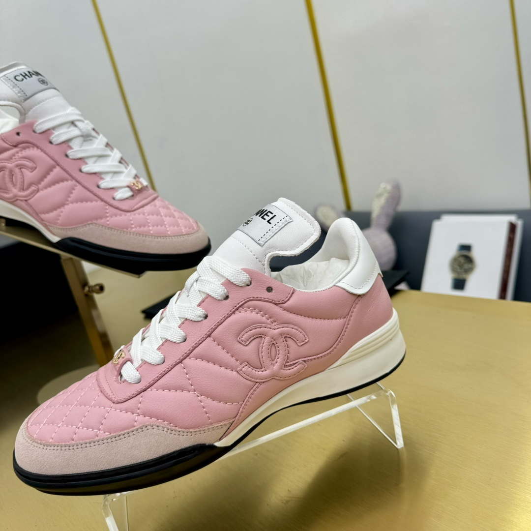 Chanel G39066 Women's 24B Trainer Lambskin Sneaker C912457