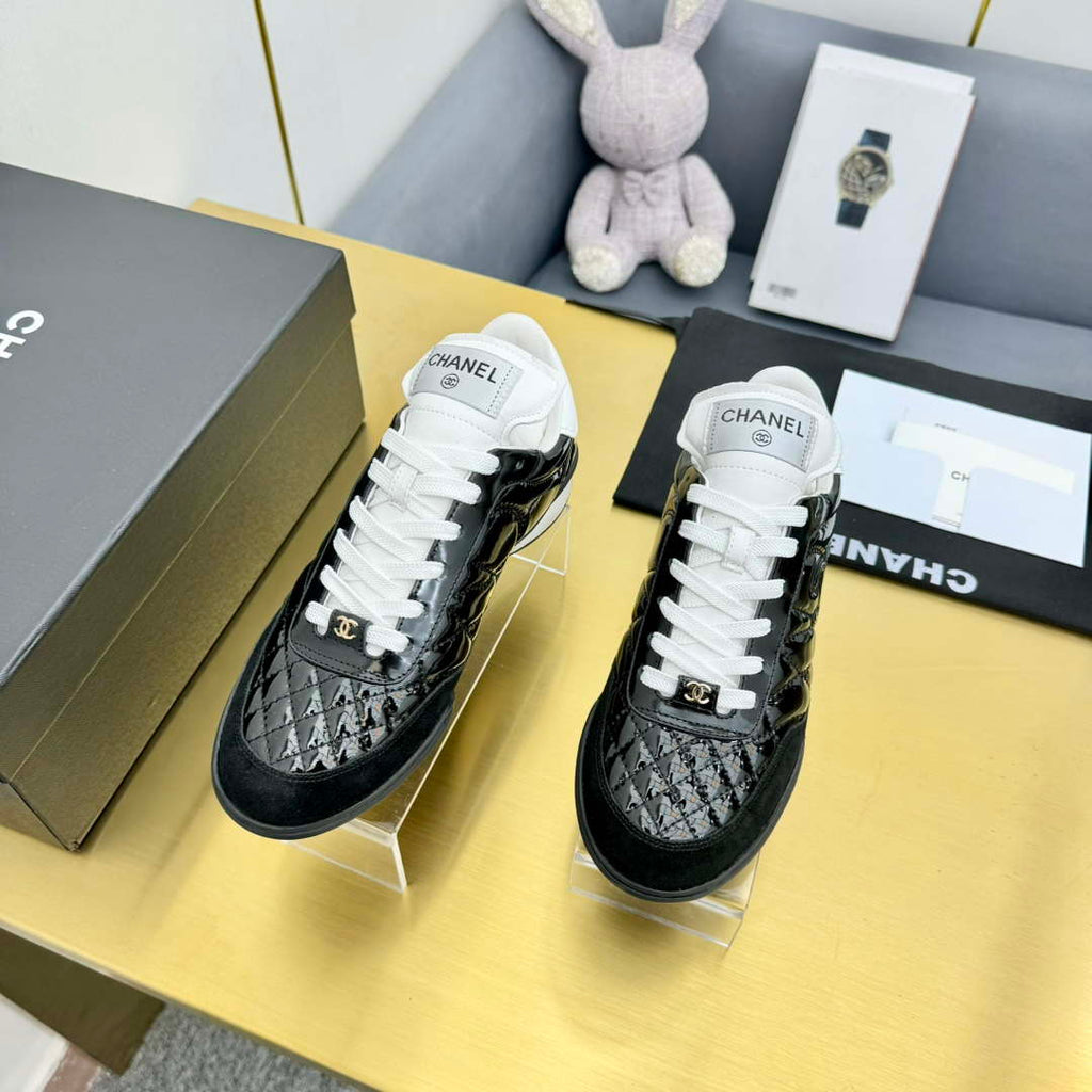 Chanel G39066 Women's 24B Trainer Lambskin Sneaker C912459