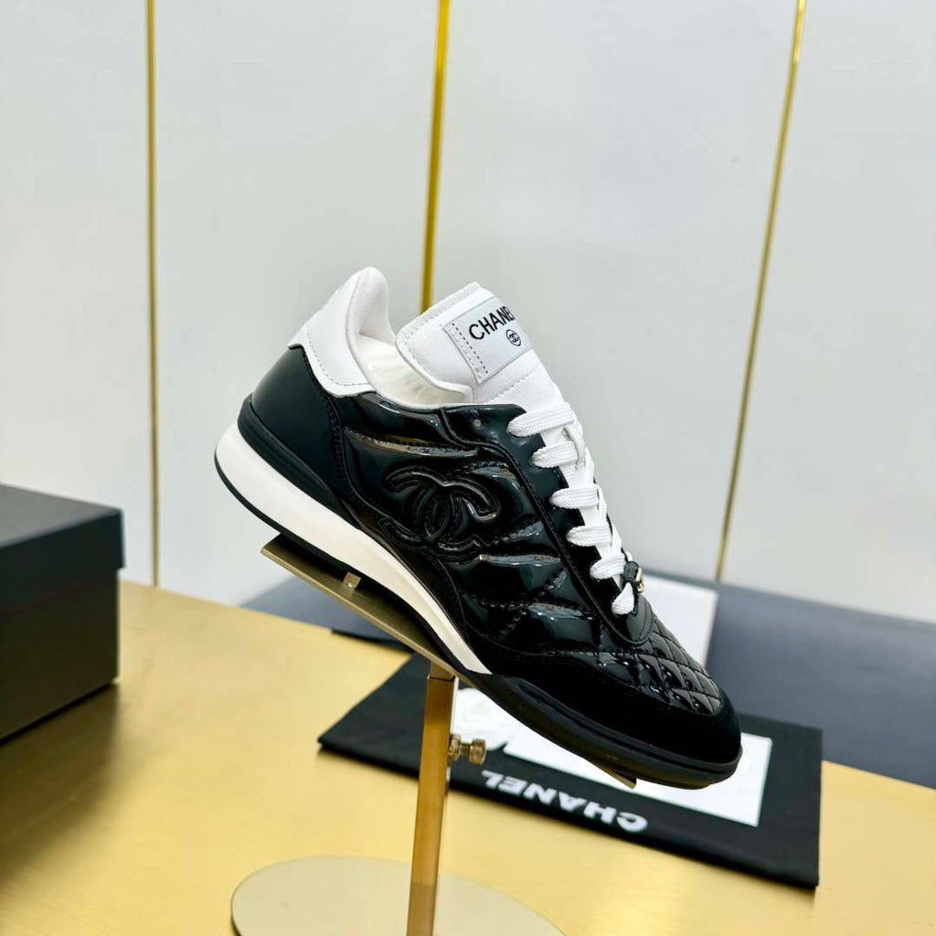 Chanel G39066 Women's 24B Trainer Lambskin Sneaker C912459