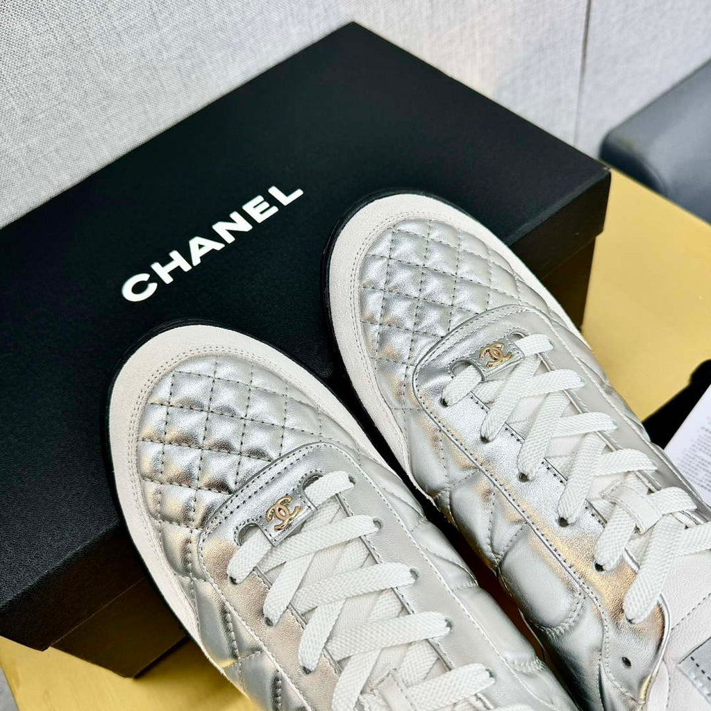 Chanel G39066 Women's 24B Trainer Lambskin Sneaker C912461