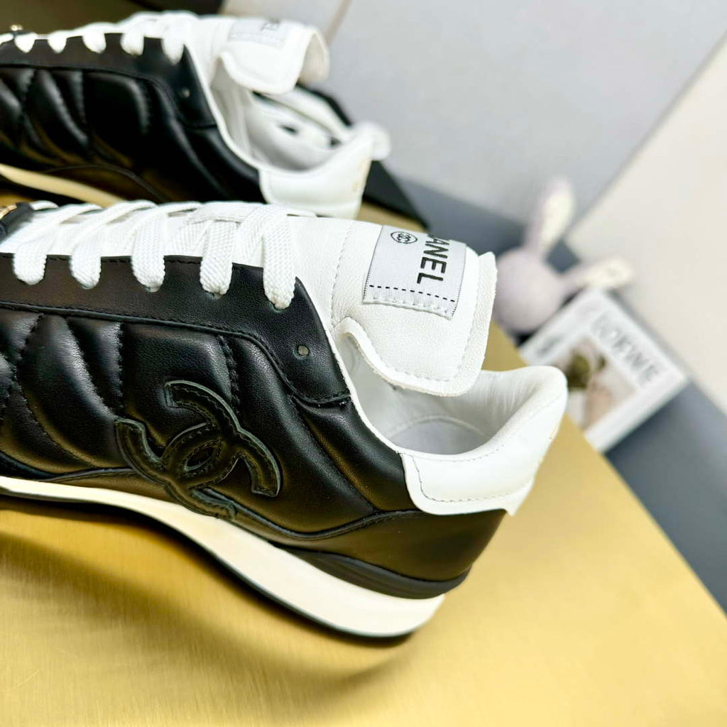 Chanel G39066 Women's 24B Trainer Lambskin Sneaker C912463
