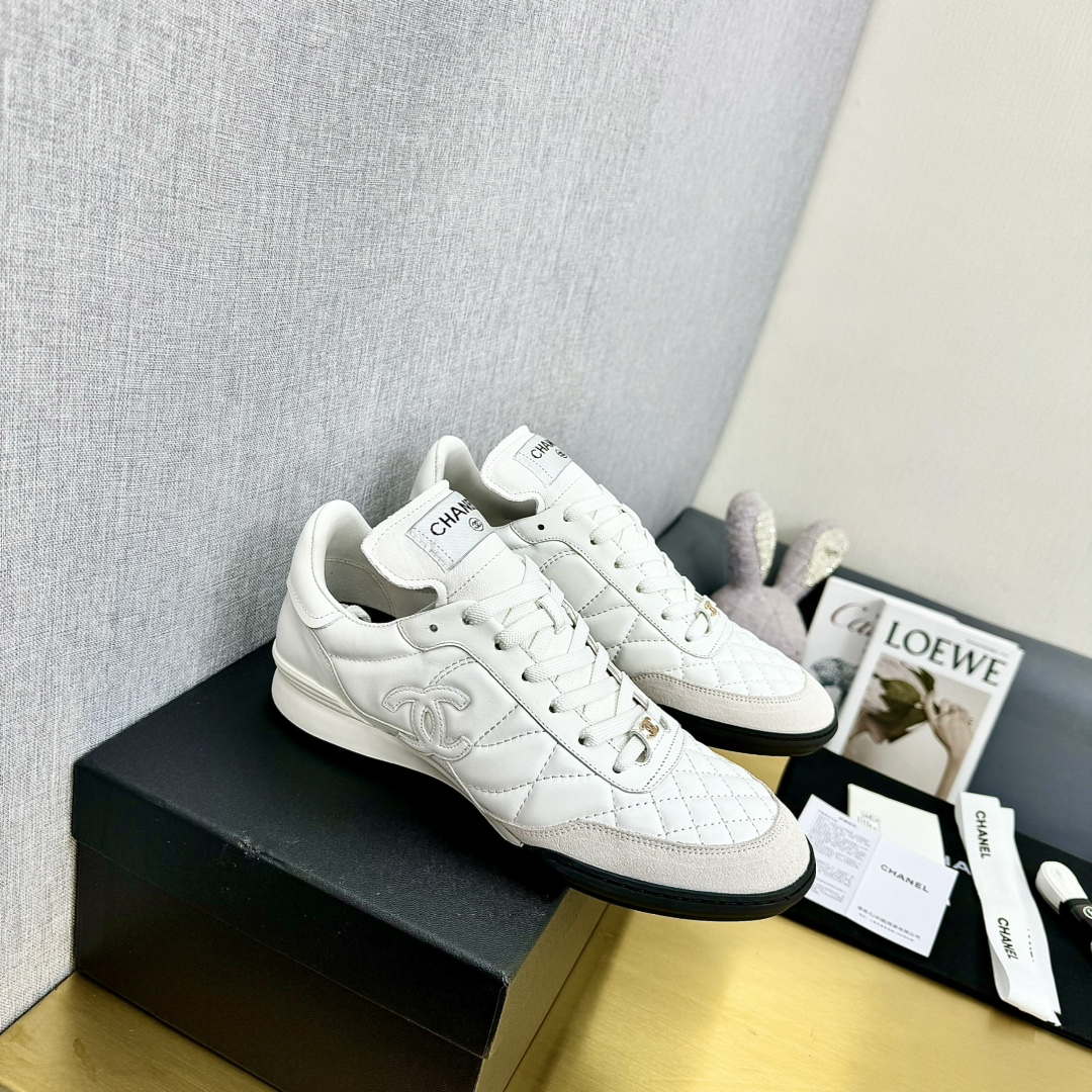 Chanel G39066 Women's 24B Trainer Lambskin Sneaker C912464 - Fmale-Euro 35=US 4 - View 1