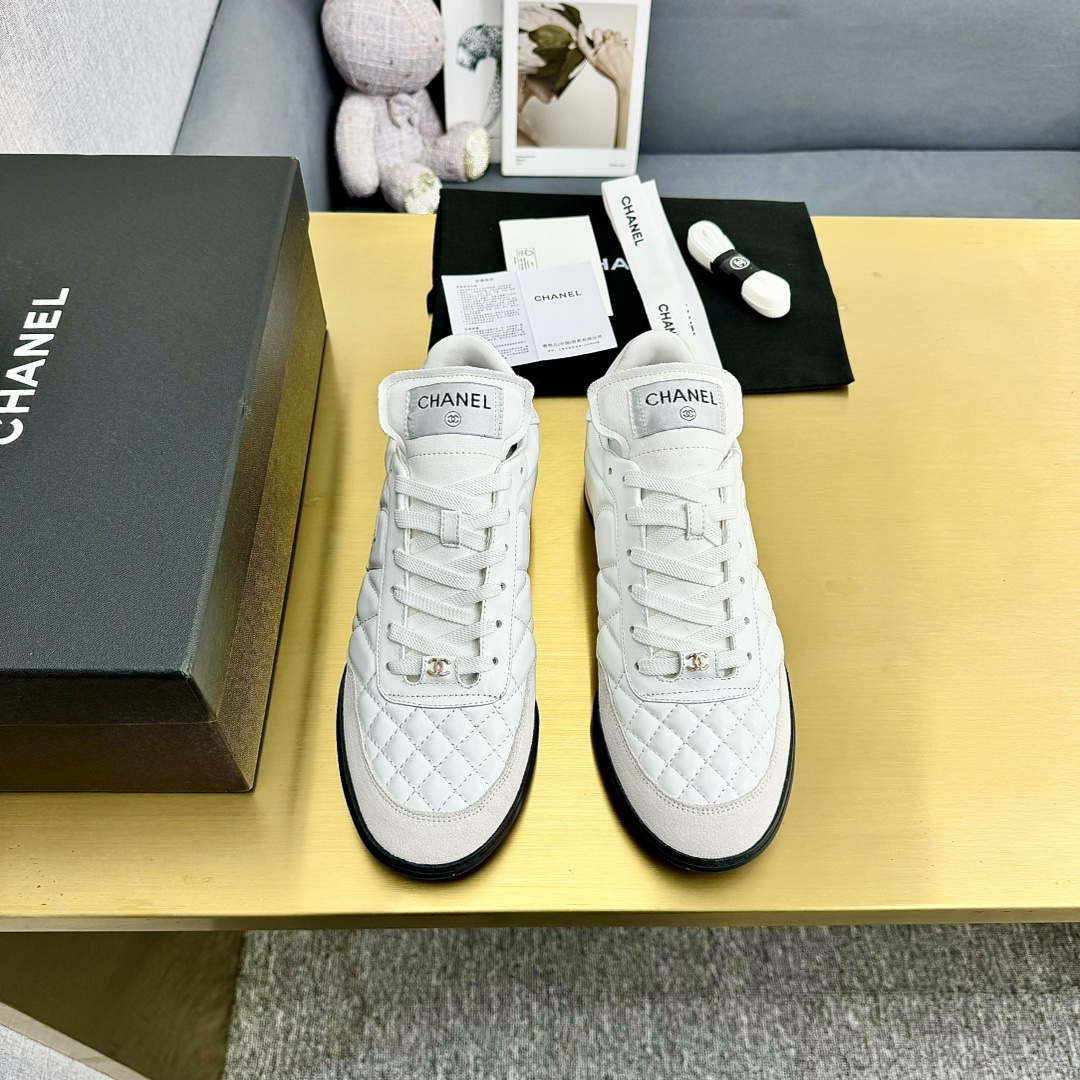 Chanel G39066 Women's 24B Trainer Lambskin Sneaker C912464