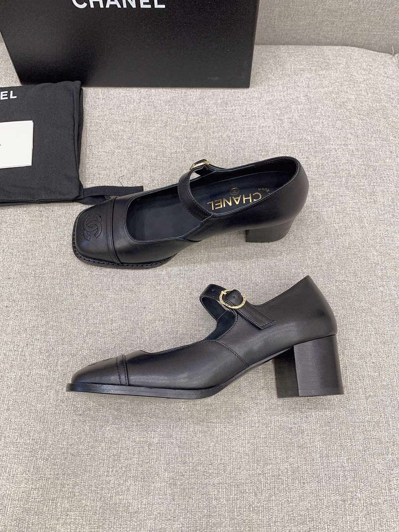 Chanel G39732 Women's Mary Janes Shoes C91332 - 35 - View 4