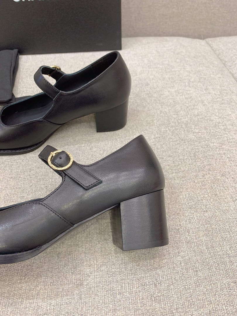 Chanel G39732 Women's Mary Janes Shoes C91332 - 35 - View 7