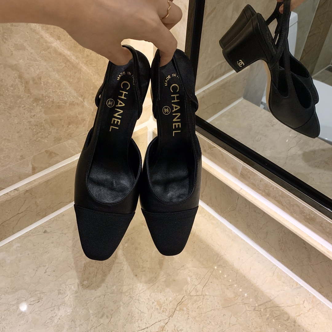 Chanel G39732 Women's Mary Janes Shoes C91652 - 35 - View 2