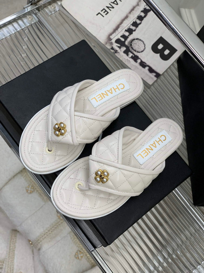 Chanel G40132 Women's Slippers Shoes Calfskin C90204 - 35 - View 1