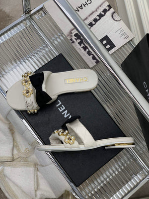 Chanel G40132 Women's Slippers Shoes Lambskin C90200 - 35 - View 5