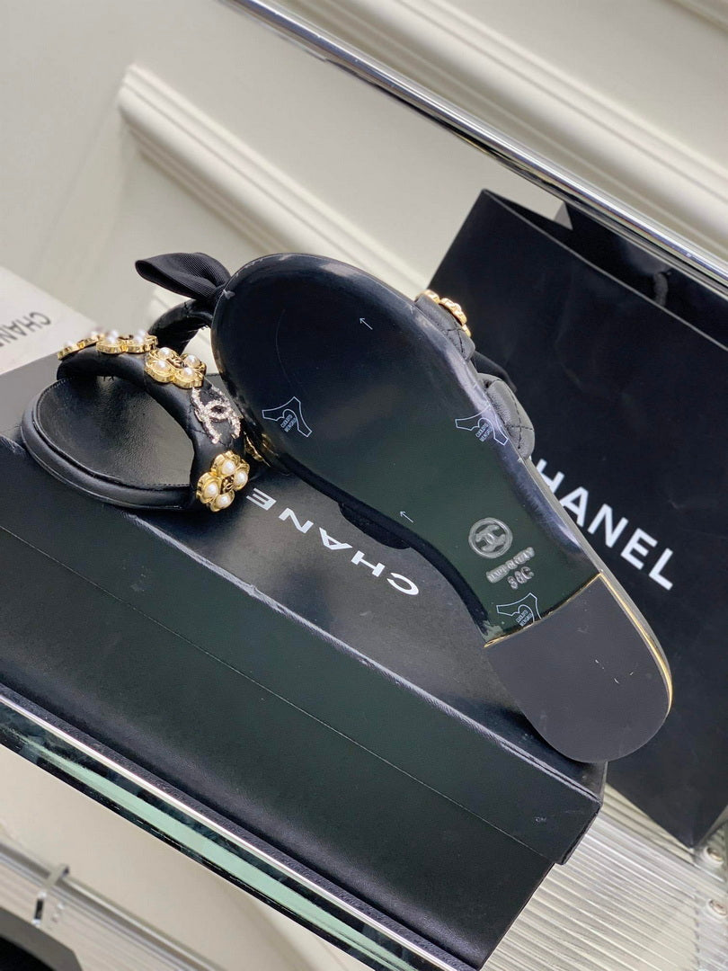 Chanel G40132 Women's Slippers Shoes Lambskin C90201