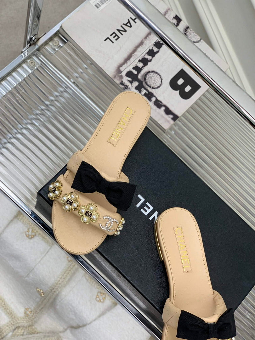Chanel G40132 Women's Slippers Shoes Lambskin C90202 - 35 - View 2