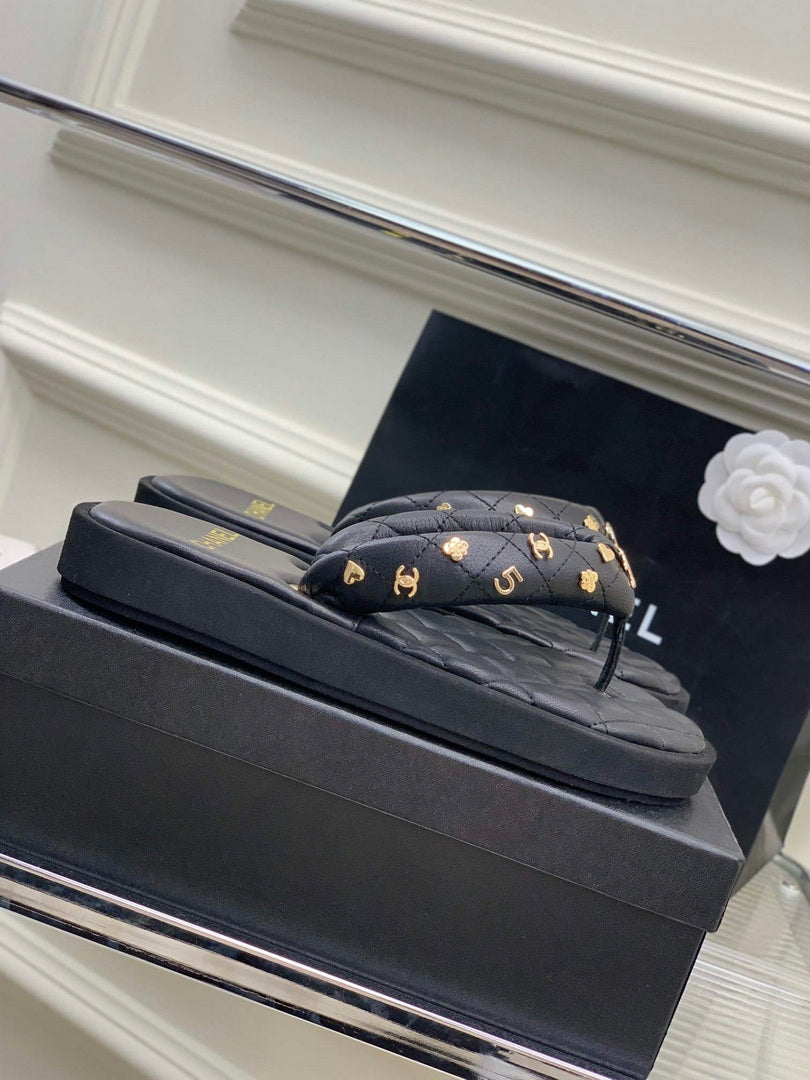 Chanel G40132 Women's Slippers Shoes Lambskin C90212