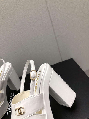 Chanel G45016 Patent Crumpled Lambskin Sandals C88324 - US 4=Euro 35 - View 6
