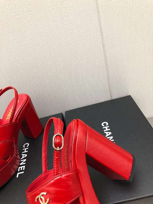 Chanel G45016 Patent Crumpled Lambskin Sandals C88325 - US 4=Euro 35 - View 5