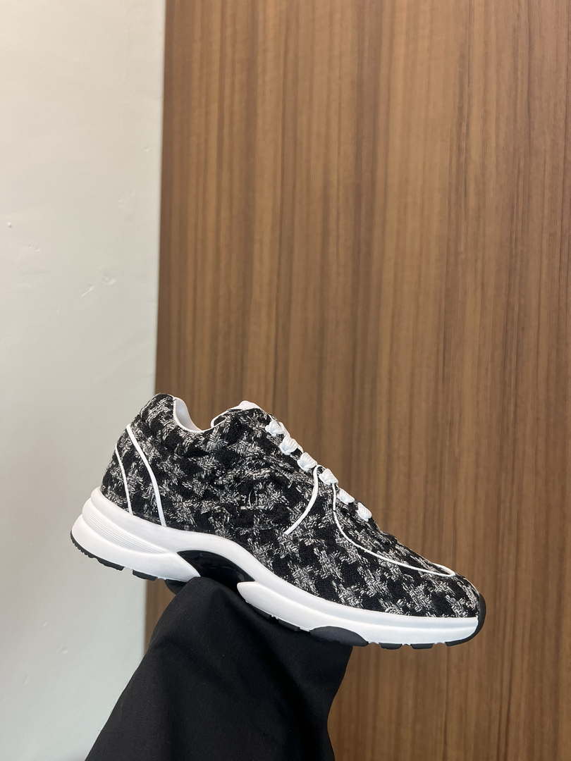 Chanel G45077 Women's Trainer Wool Sneaker C912471